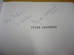 Sylva Lauerová - Jumaroro (2011) PODPIS AUTORKY !!!