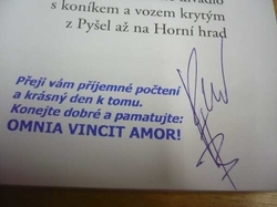 Petr Hroch Binder - Putování Hrocha aneb kočovné divadlo s koníkem a vozem krytým, z Pyšel na Horní hrad (2009) PODPIS AUTORA !!!